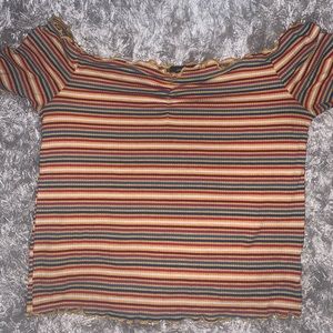 crop top off the shoulder